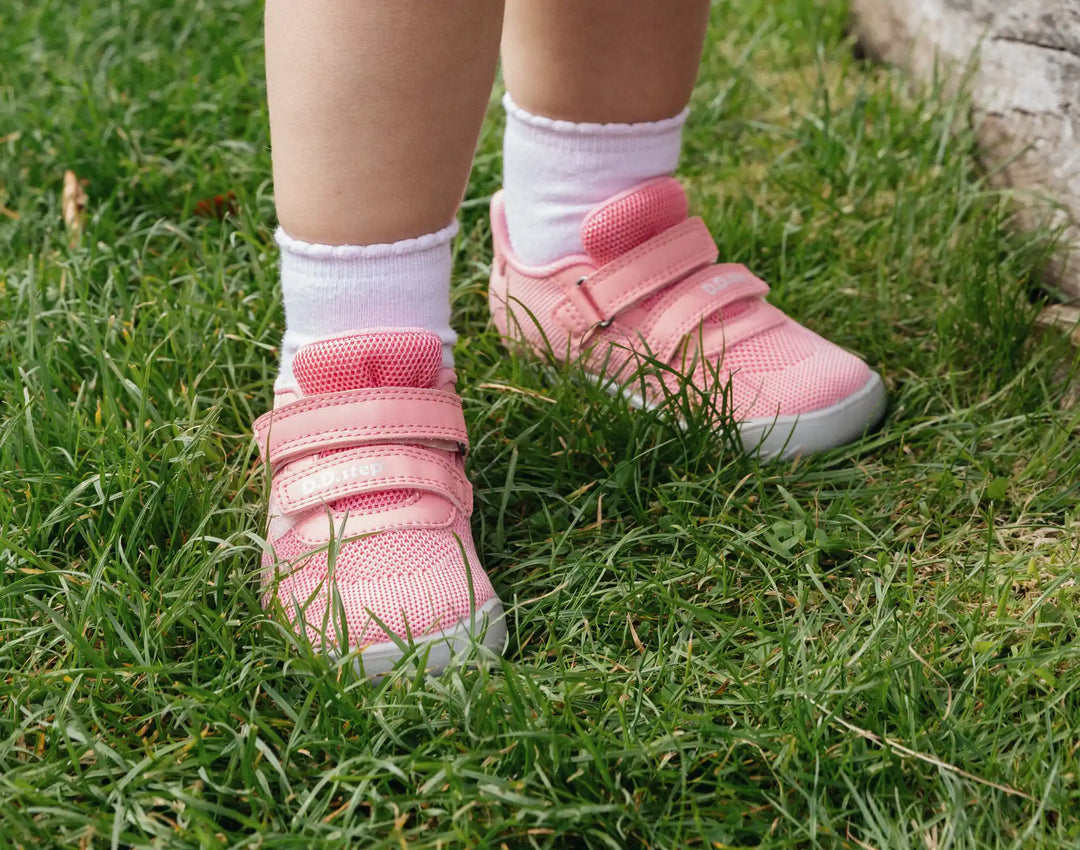 Kinder-Barfußschuhe aus Leder – flexibel und bequem im Alltag