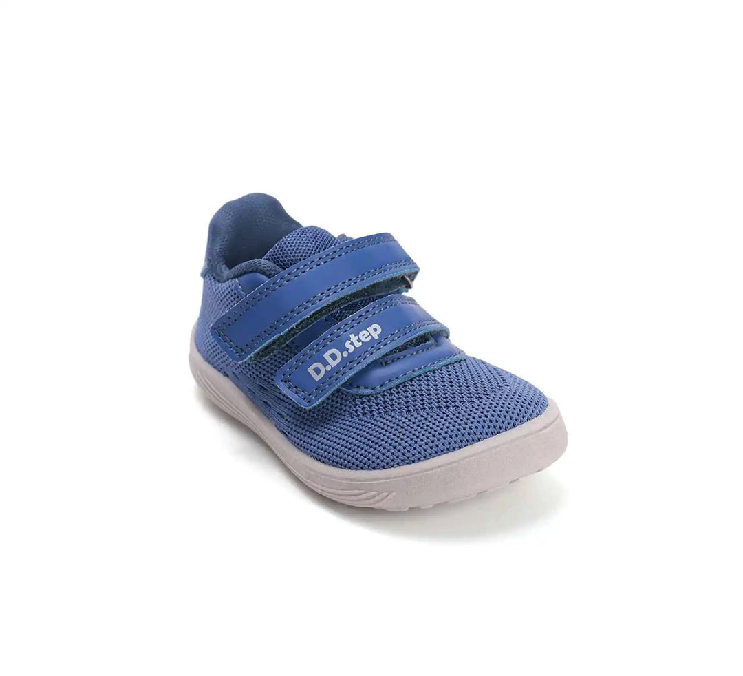 D.D.step Kinder Barfuß Sportschuhe Jungen in Königsblau mit Klettverschluss und atmungsaktivem Stoff.