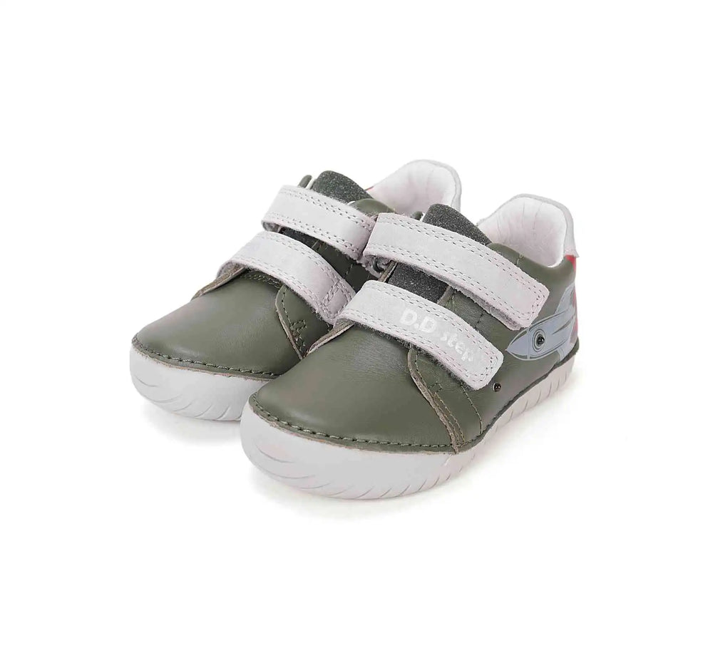 D.D.step Kinder Frühling LED blinkend Jungen Lederschuhe Smaragdgrün